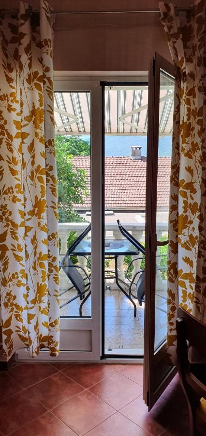 Lav Apartments Herceg Novi Buitenkant foto