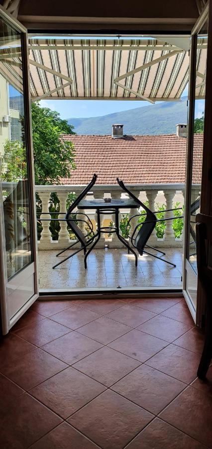 Lav Apartments Herceg Novi Buitenkant foto
