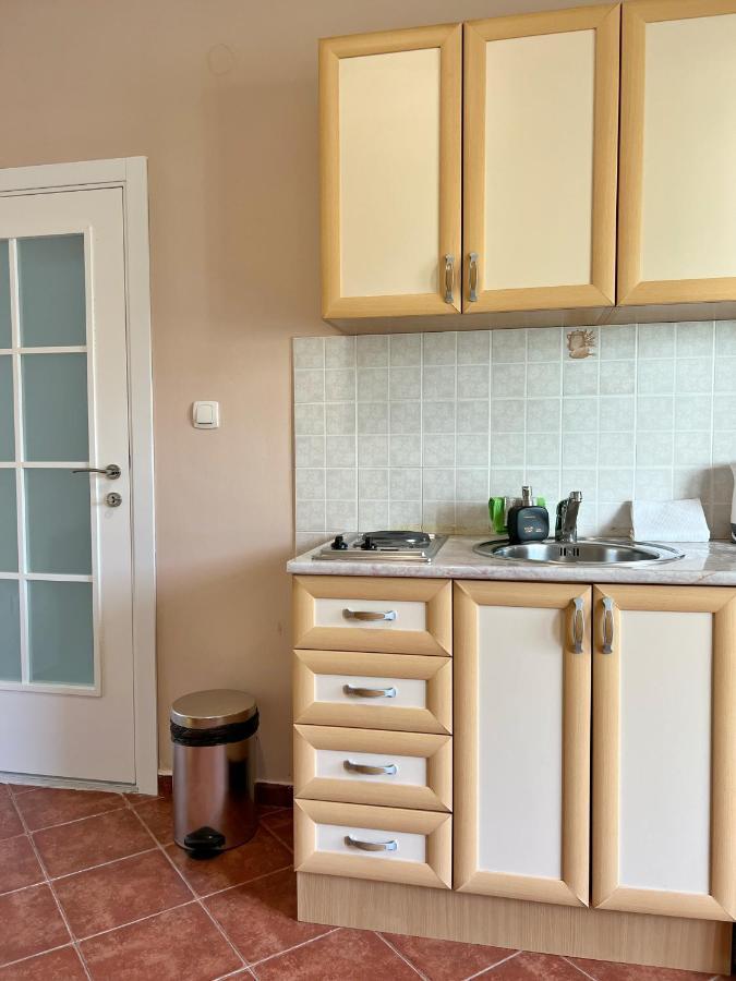 Lav Apartments Herceg Novi Buitenkant foto