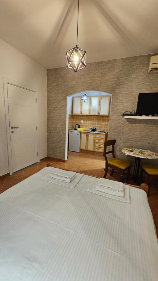 Lav Apartments Herceg Novi Buitenkant foto