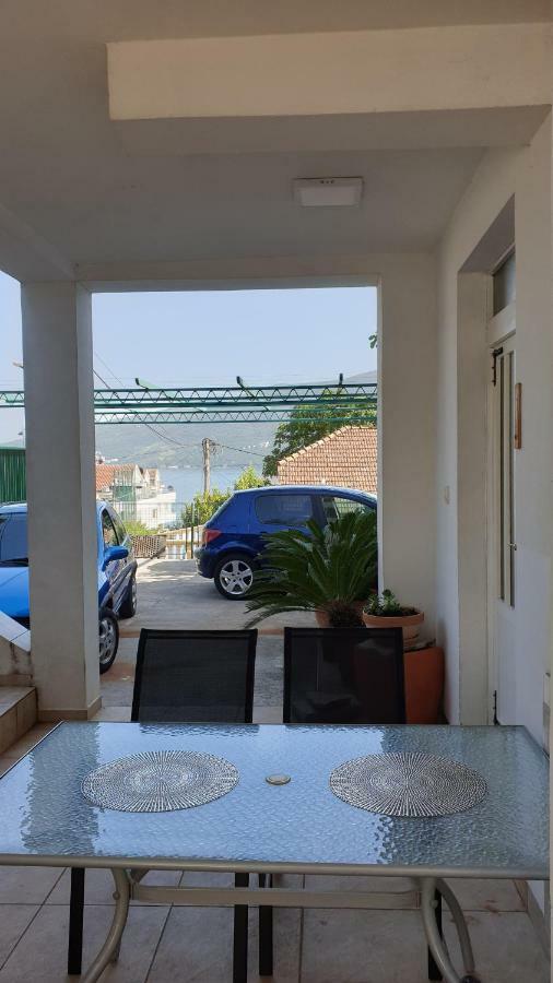Lav Apartments Herceg Novi Buitenkant foto