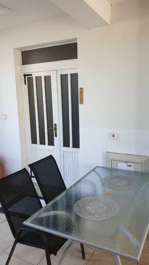 Lav Apartments Herceg Novi Buitenkant foto